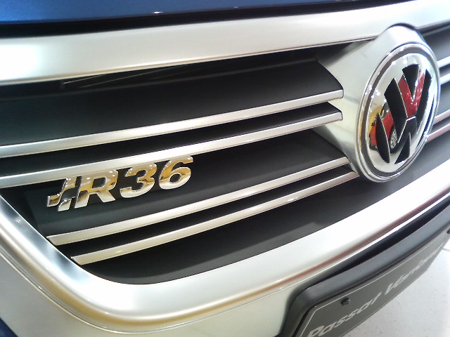 本日の試乗 「Passat Variant R36」& Tiguan☆: The Riddle