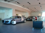 r8882.jpg